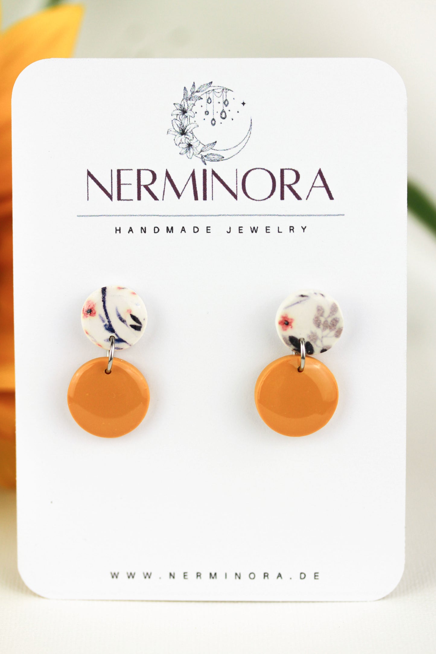 Blau und Gelbe Polymer Clay Ohrringe „Nori“ – Kollektion Dualis