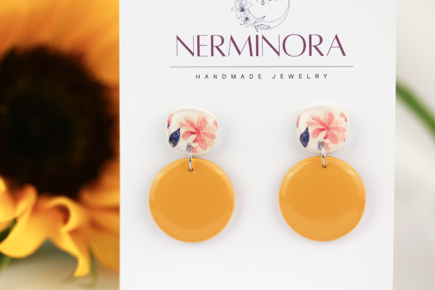 Blau und Gelbe Polymer Clay Ohrringe „Floa“ – Kollektion Dualis