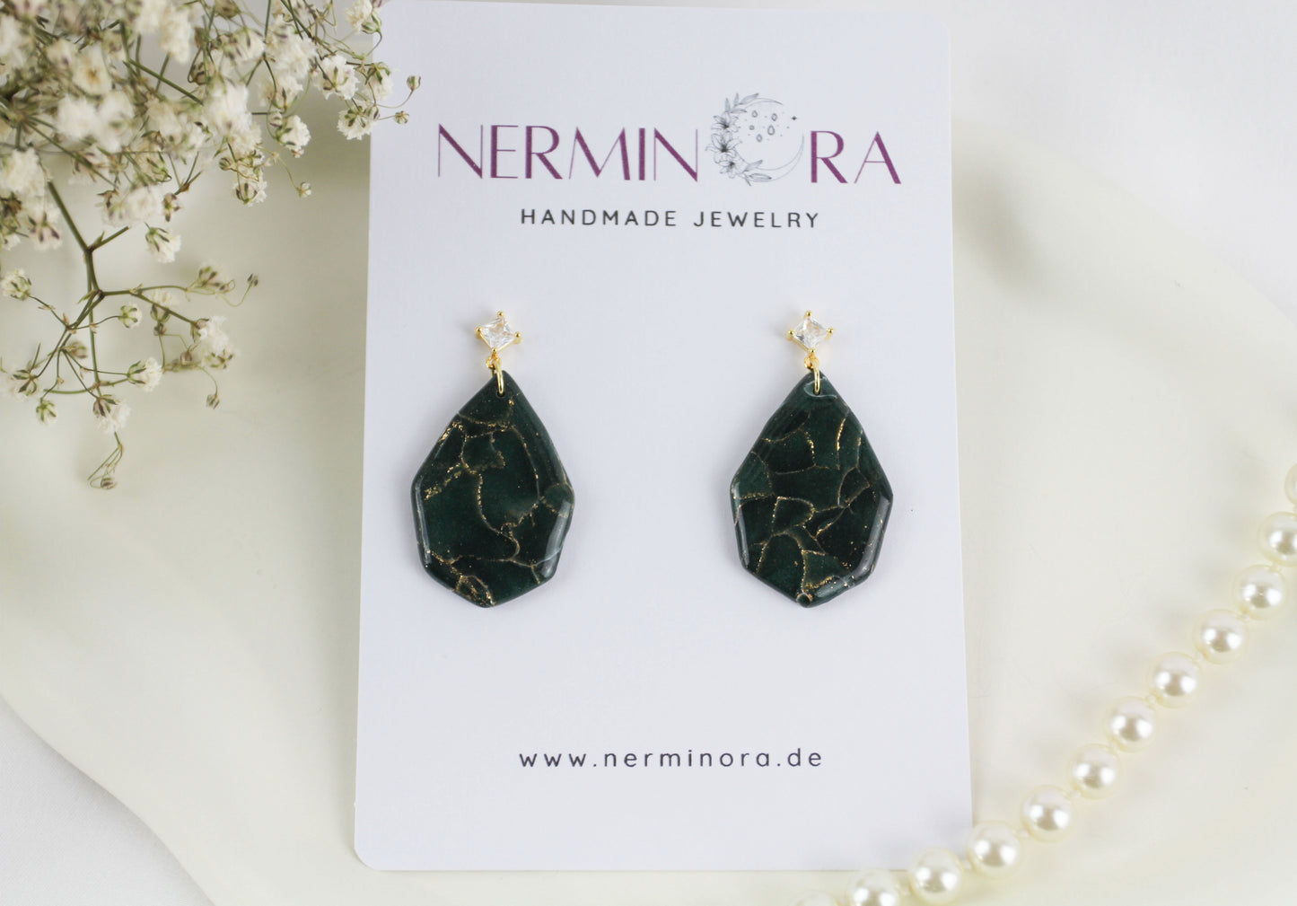 Elegante dunkelgrün goldene Polymer Clay Ohrringe und Halskette - Kollektion