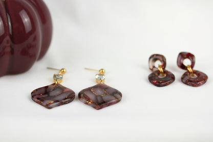 Bordeaux Rote Marmor Ohrringe – Elegante Polymer Clay Statement Ohrringe
