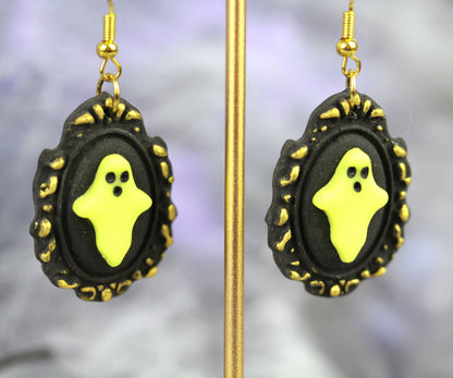 Glow Geist im Rahmen – Leuchtende Bilderrahmen Polymer Clay Ohrringe | Halloween Edition