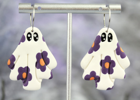 Geister in Blumenkleid Ohrringe – Süße Polymer Clay Ohrringe | Halloween Edition