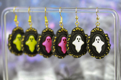 Glow Geist im Rahmen – Leuchtende Bilderrahmen Polymer Clay Ohrringe | Halloween Edition