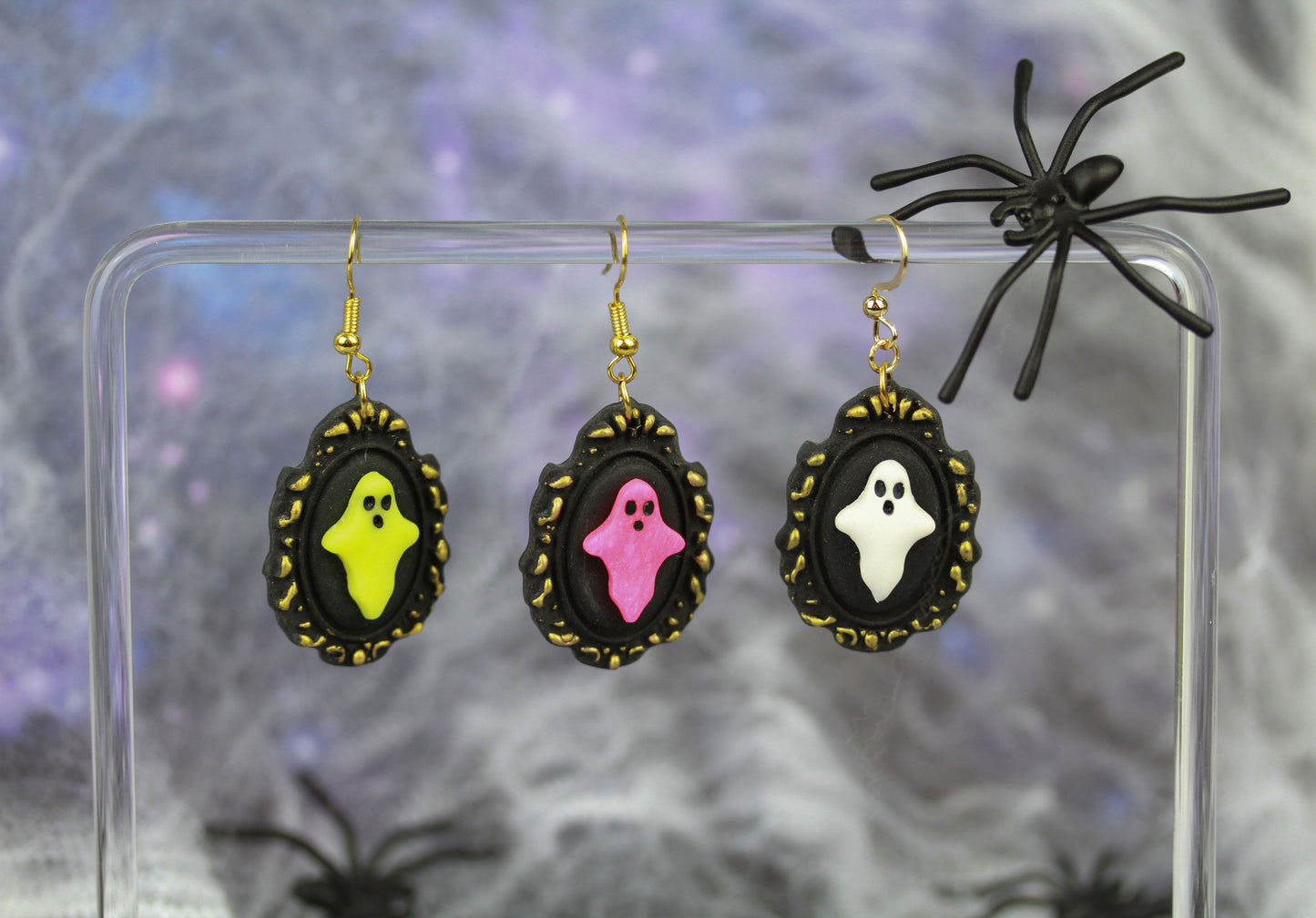 Glow Geist im Rahmen – Leuchtende Bilderrahmen Polymer Clay Ohrringe | Halloween Edition