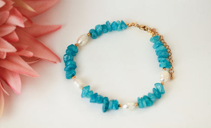 Rosa-Blau Natursteinarmband mit Süßwasserperle – Handgefertigtes Perlenarmband