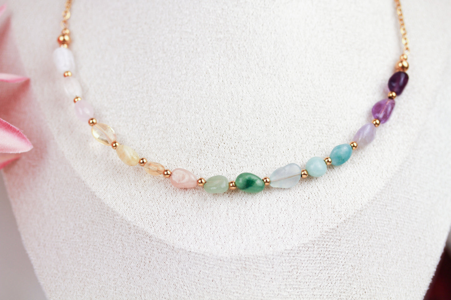 Regenbogen-Edelstein Perlenkette – Harmonische Naturstein-Halskette