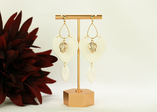 Weiß glitzernde Kristall-Ohrringe – Elegante handgemachte Brautohrringe