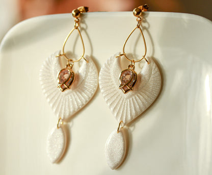 Mother-of-Pearl Leaf Drops - Ohrringe