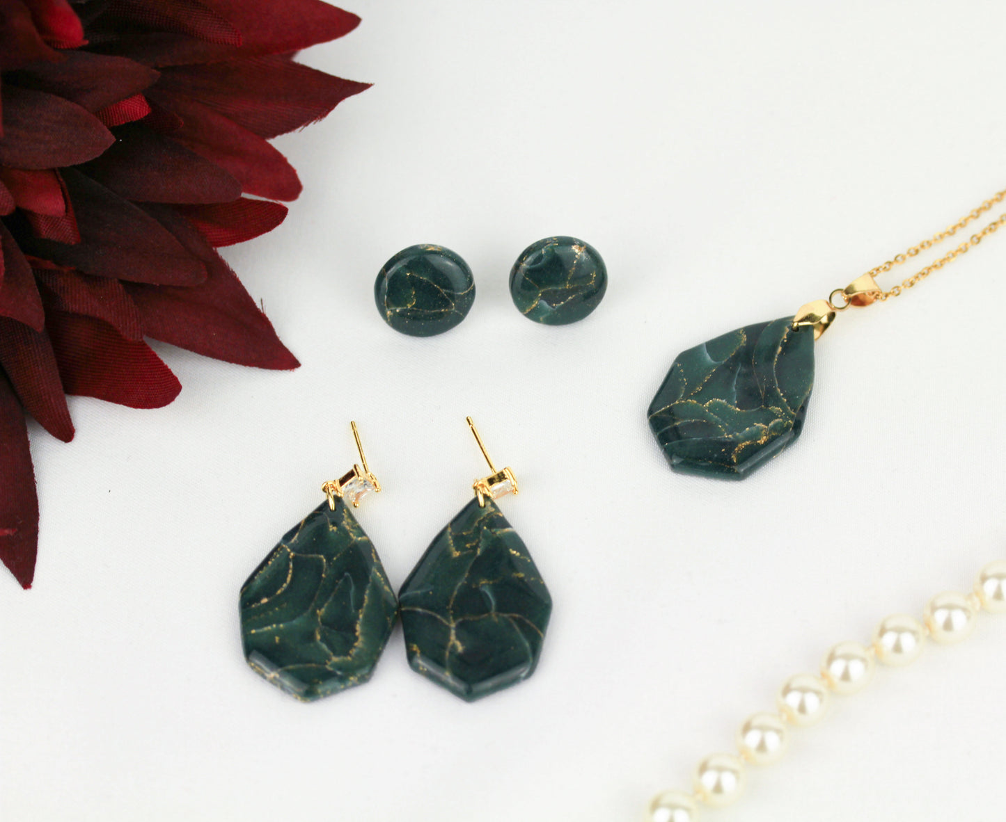 Dunkelgrün-Gold Marmor Ohrringe & Halskette – Elegantes Polymer Clay Set | Kollektion Verdora