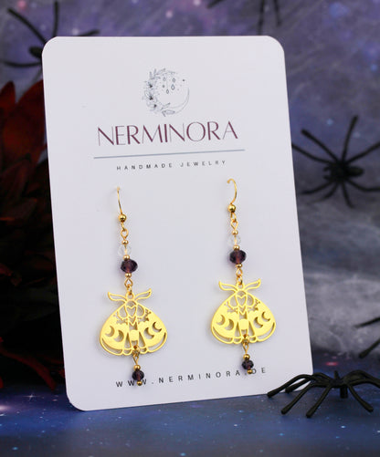 Goldene Motten Ohrringe mit Natursteinperlen – Statement Schmuck | Nocturne Kollektion