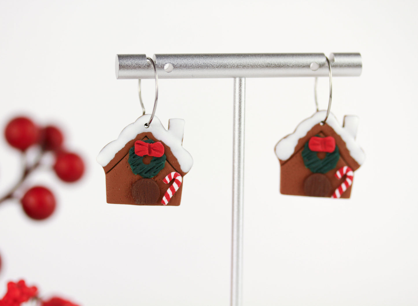 Lebkuchenhaus Weihnachts Ohrringe – Handgefertigte Polymer Clay Statement Ohrringe