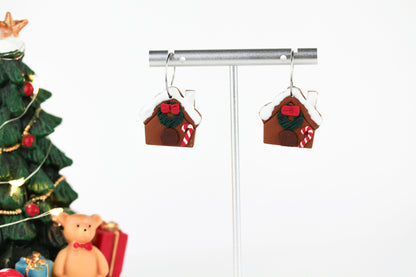 Lebkuchenhaus Weihnachts Ohrringe – Handgefertigte Polymer Clay Statement Ohrringe