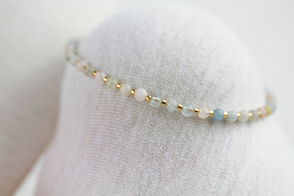 Morganit Naturstein Schmuckset – Perlenkette & Armband | Handgefertigt