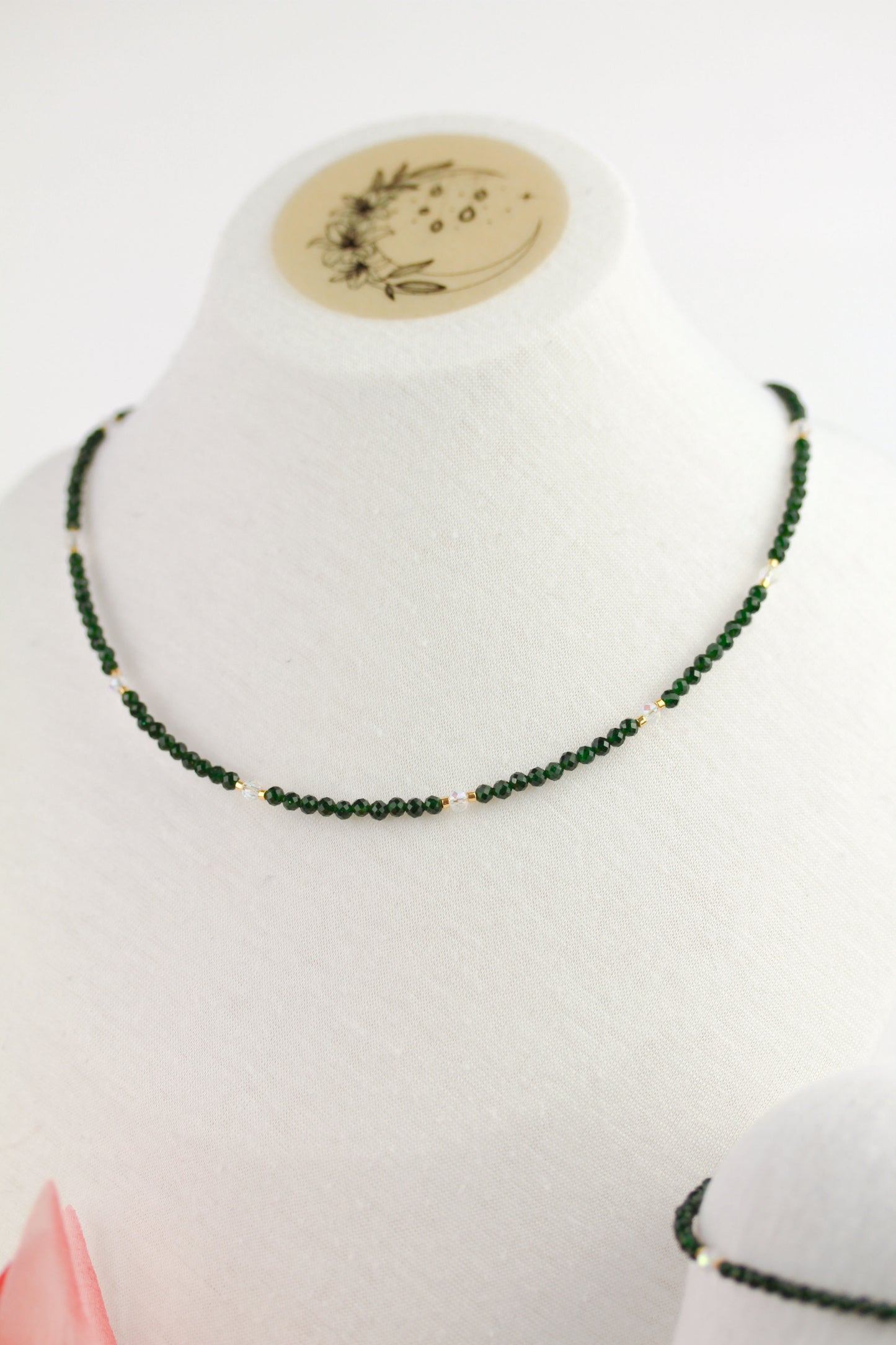 Grüner Sternenstein Choker & Armband – Zartes handgefertigtes Schmuckset