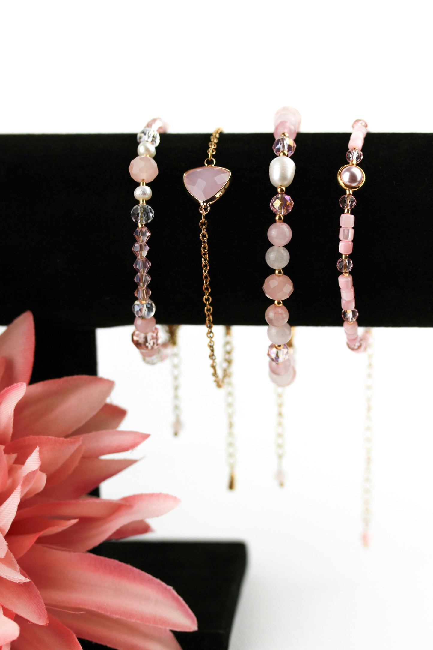 Rosenquarz & Muschelperlen Armband – 4er Set | Handgefertigt | Innere Harmonie und Selbstliebe