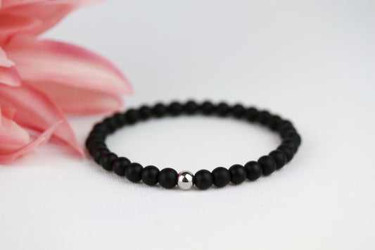 Schwarzes Herren Perlenarmband mit Edelstahlperle – Handgefertigt