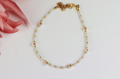 Gänseblümchen Armband – Weiß & Rosa-Grün | Handgefertigtes Perlenarmband