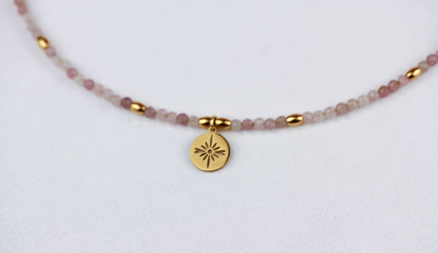 Rosenquarz Naturstein Perlenhalskette – Handgefertigt