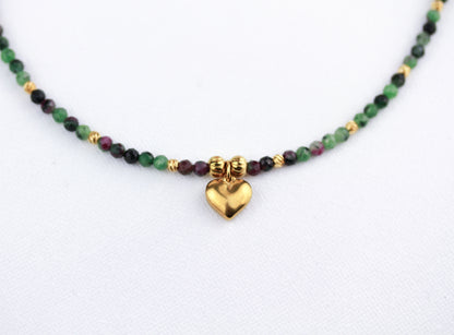 Rubin Zoisit Herz Halskette – Zarte Naturstein Perlenkette | Handgefertigt