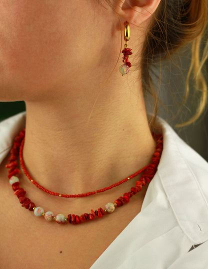 Layering Korallen Perlen Schmuckset – Kette, Armband & Ohrringe | Handgefertigt