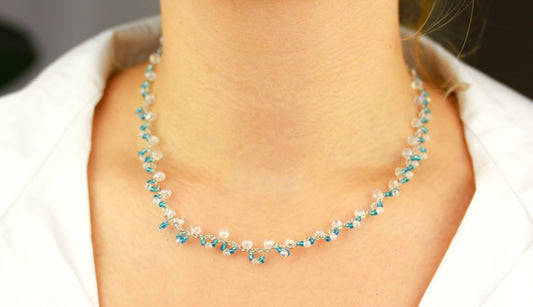 Blauer Perlen Choker – Lockere Halskette | Handgefertigt