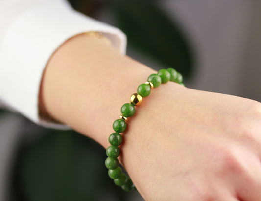 Grünes Serpentin Natursteinarmband – Handgefertigtes Perlenarmband