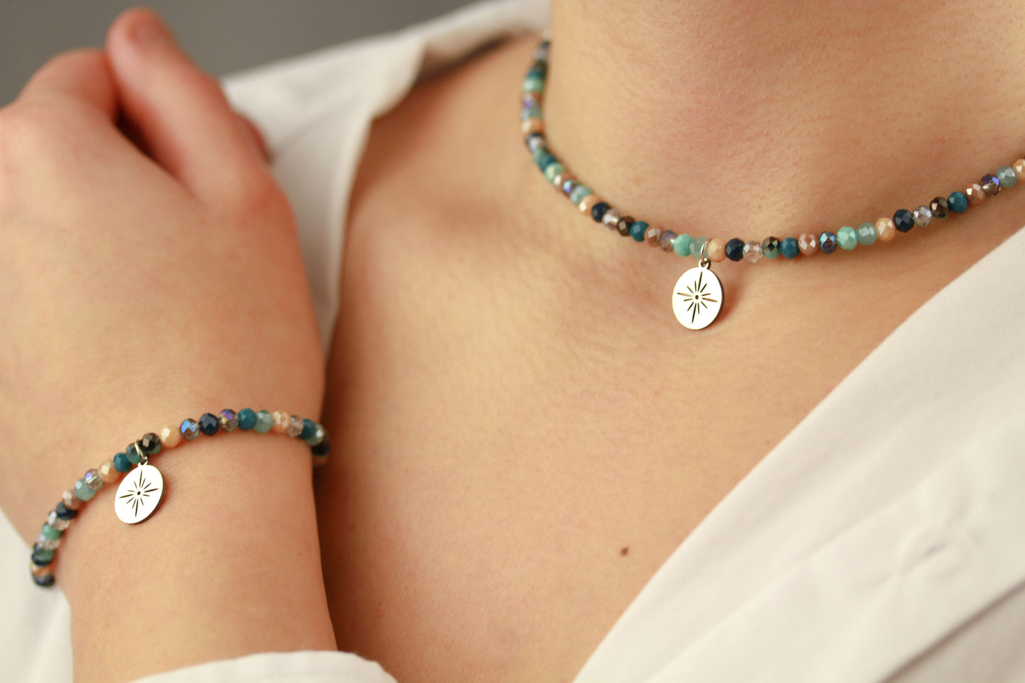 Blaues Perlen Schmuckset – Kette & Armband | Handgefertigt