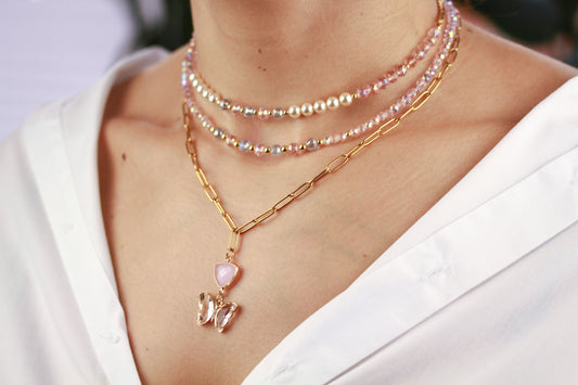 Rosa Layering Perlenkettenset mit Schmetterling – Handgefertigtes Schmuckset