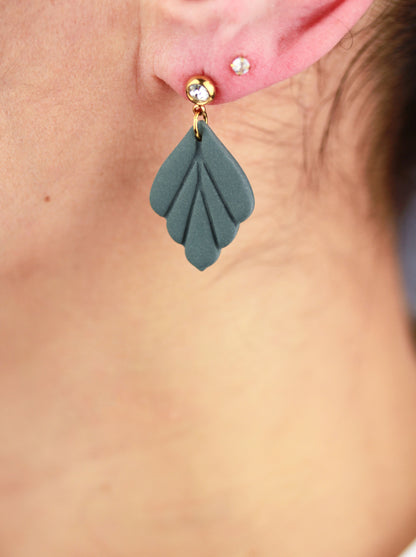 Kleine Blatt Ohrringe – Polymer Clay Statement Ohrringe | Kollektion Marlen