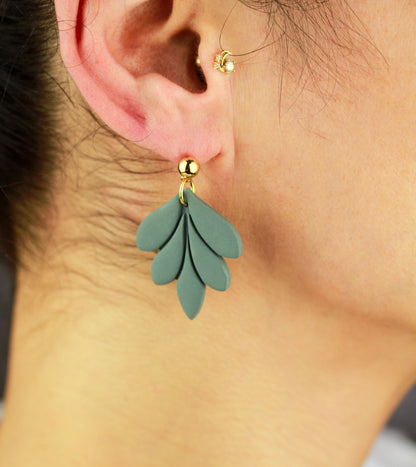 Große Blatt Polymer Clay Ohrringe – Kollektion Dewlight