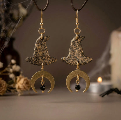 Hexenhut & Mond Ohrringe – Handgefertigte Halloween Polymer Clay Ohrringe | Halloween Edition