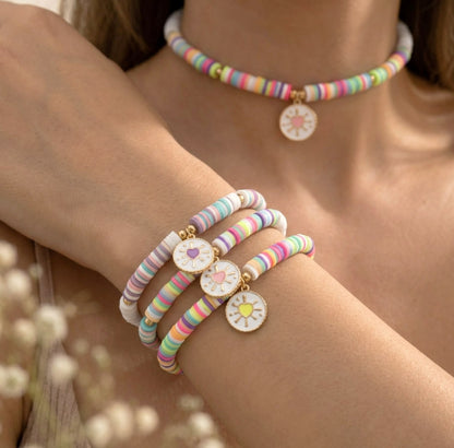 Buntes Katsuki Charm-Armband – Einzigartiges, farbenfrohes Handmade Perlenarmband