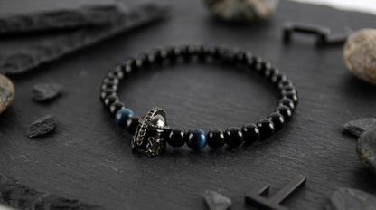 Herren Onyx Tigerauge Armband – Dezentes Naturstein mit Gladiator Helm Charm