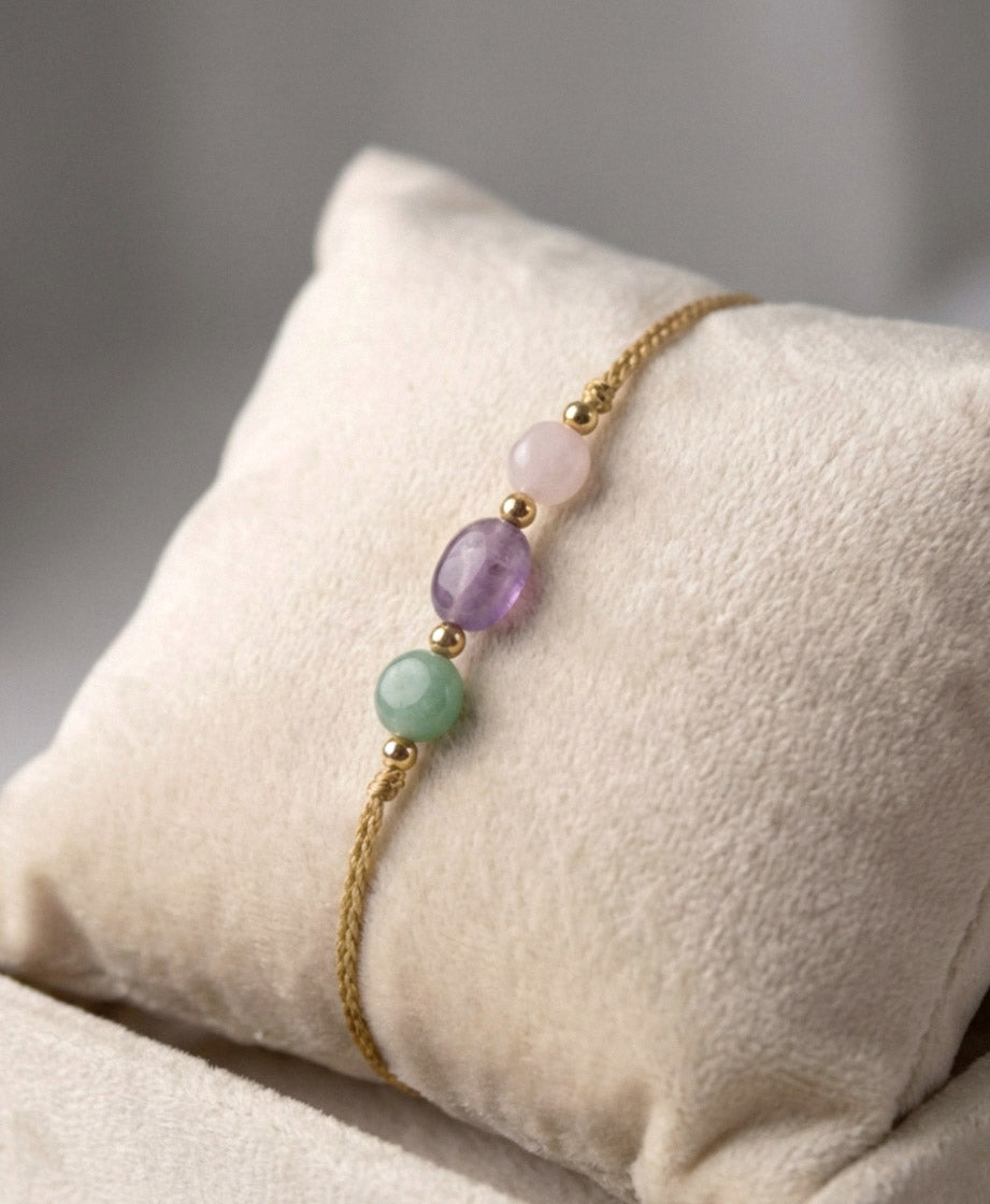 Aventurin–Amethyst–Rosenquarz Armband – Natursteine auf Seidenfaden | Handgefertigt