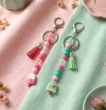 Happy Creamy – Perlen-Schlüsselanhänger mit Eiscreme-Charm & Quaste