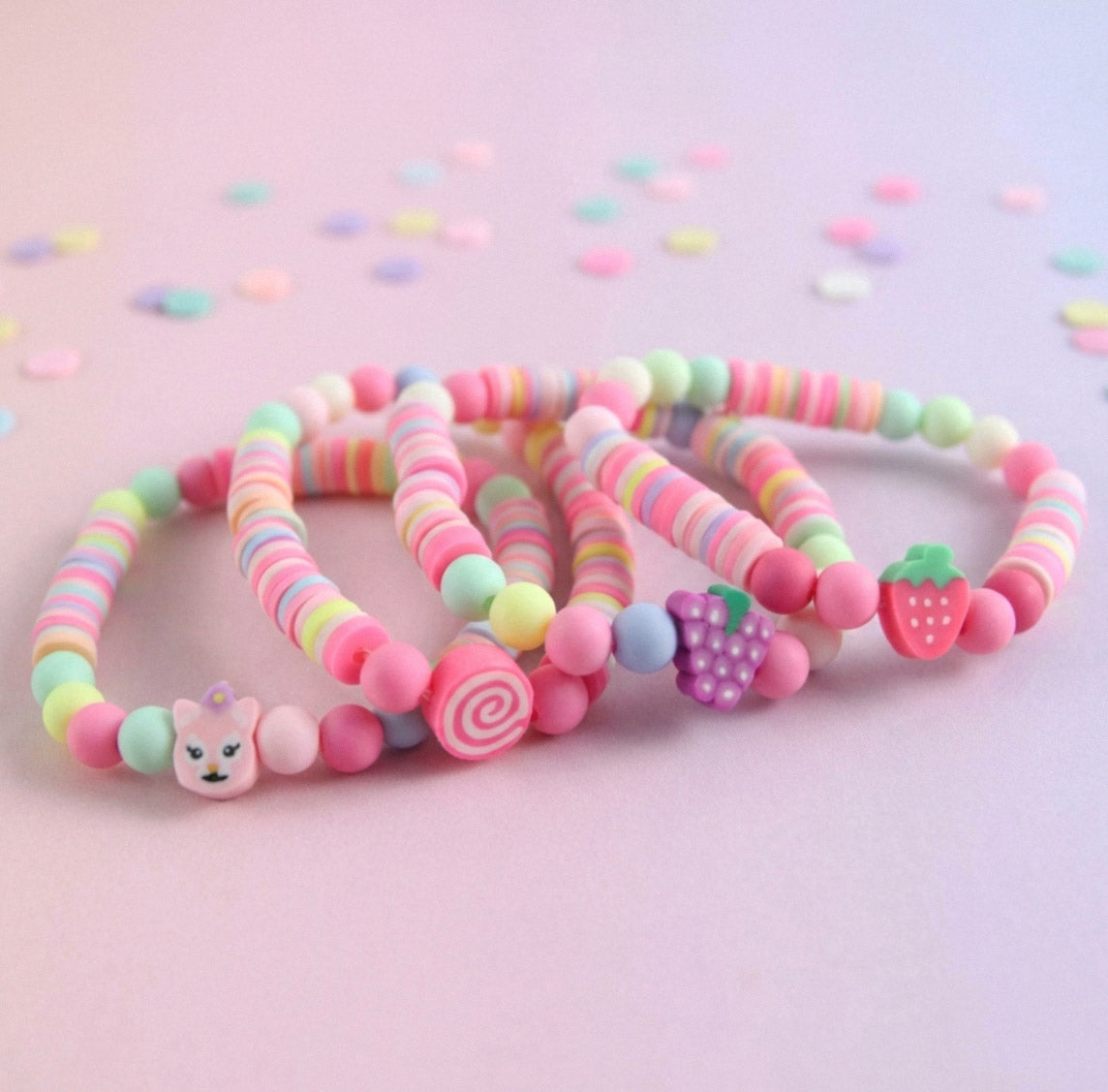 Kinder Katsuki Armband mit Quaste – Handgefertigtes Farbspiel für Kinder