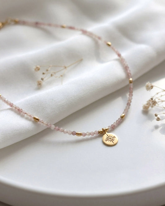 Rosenquarz Naturstein Perlenhalskette – Handgefertigt