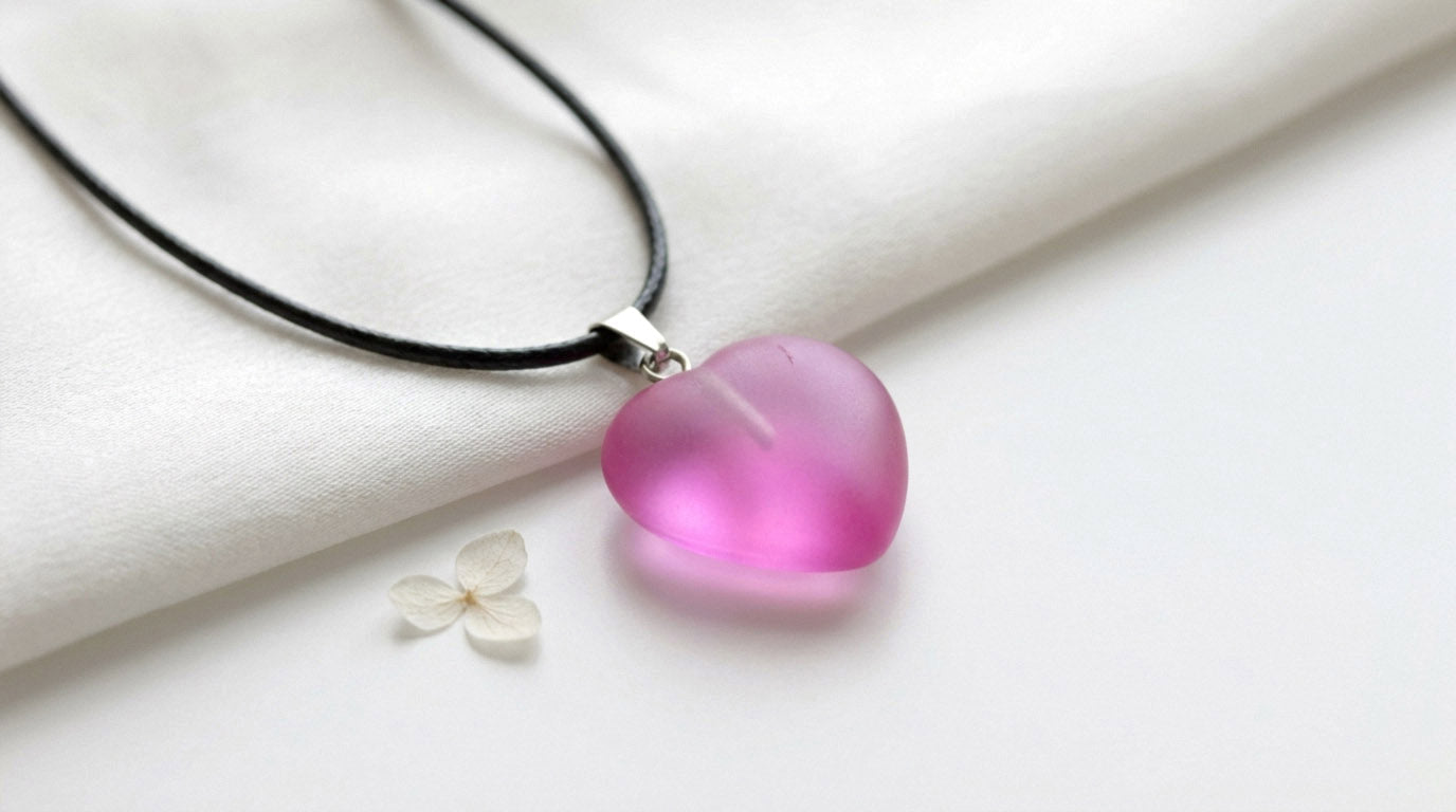 Pink Schimmer Herz Halskette – Zarte Halskette mit glänzendem Anhänger