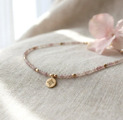 Rosenquarz Naturstein Perlenhalskette – Handgefertigt