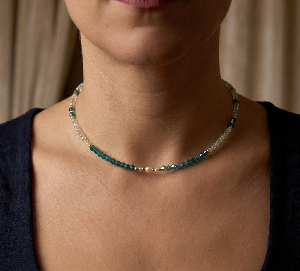 Blau-Kristall Perlenkette mit Süßwasserperle – Handgefertigt