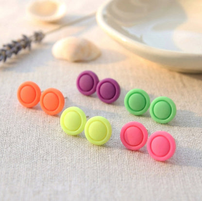 Neon Ohrstecker – Handgefertigte auffällige Polymer Clay Studs