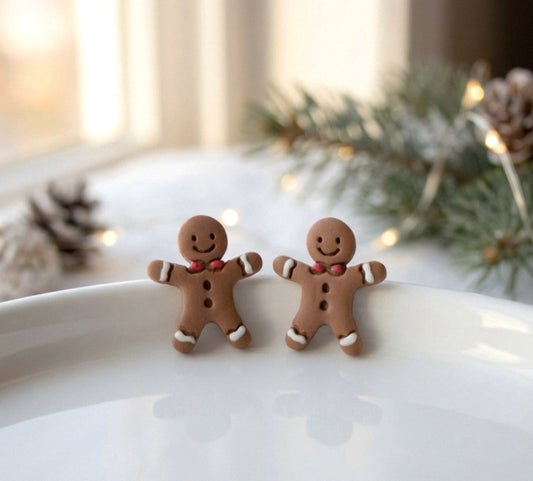 Lebkuchenmann Polymer Clay Ohrstecker – Handgefertigte Weihnachts Ohrringe