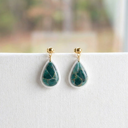 Grün-Weiß Marmor Tropfen Ohrringe – Handgefertigte Polymer Clay Schmuckset
