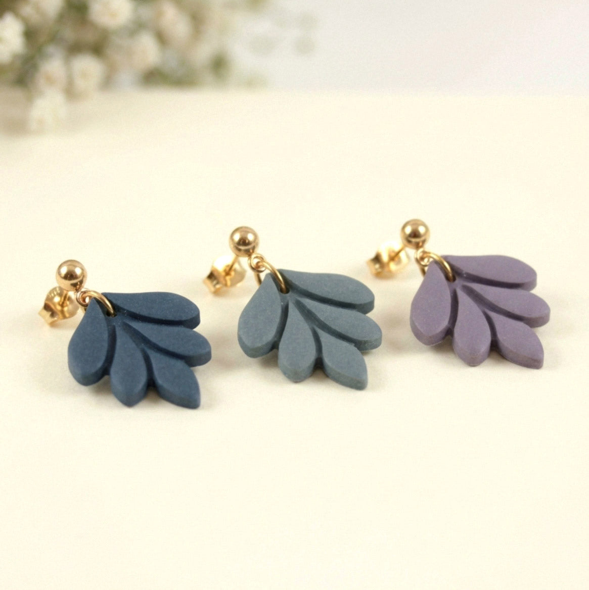 Kleine Blatt Ohrringe – Handgefertigte Polymer Clay Statement Ohrringe | Dewlight
