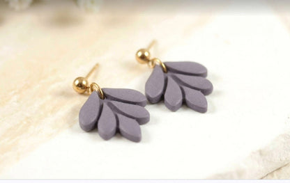 Kleine Blatt Ohrringe – Handgefertigte Polymer Clay Statement Ohrringe | Dewlight