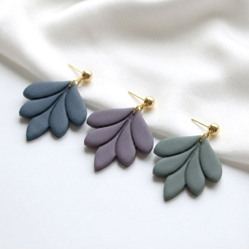 Große Blatt Polymer Clay Ohrringe – Kollektion Dewlight