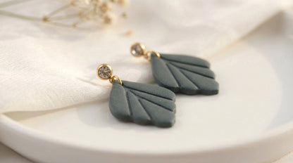 Kleine Blatt Ohrringe – Polymer Clay Statement Ohrringe | Kollektion Marlen