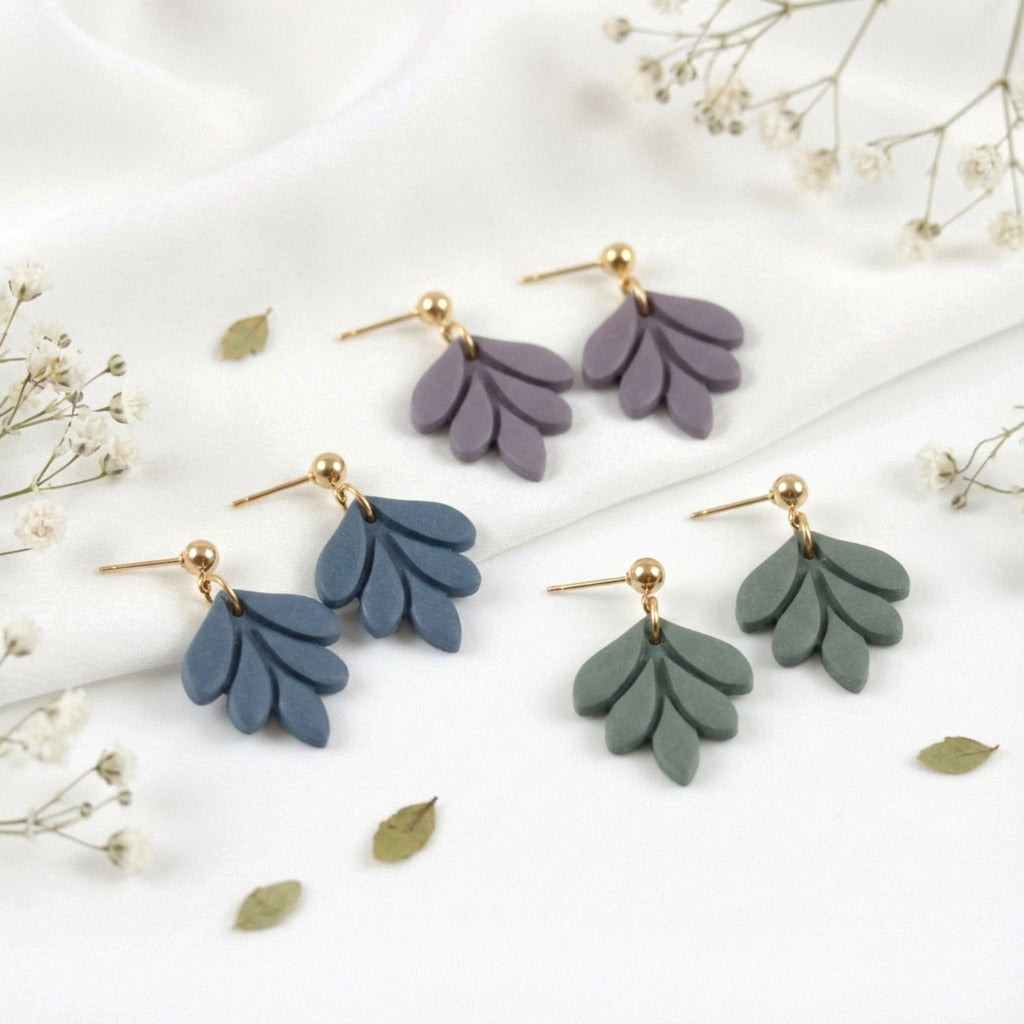 Kleine Blatt Ohrringe – Handgefertigte Polymer Clay Statement Ohrringe | Dewlight