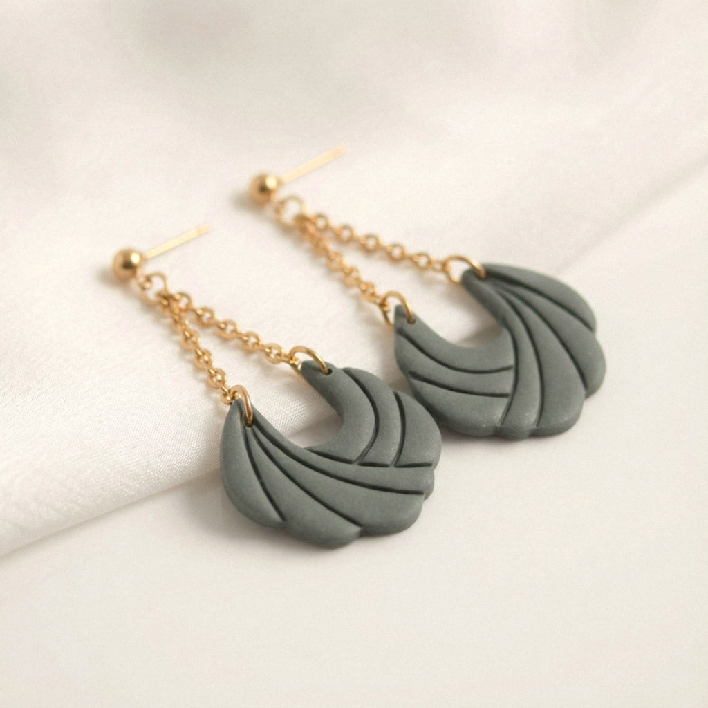 Polymer Clay Ohrringe mit Kette – Statement Hängeohrringe | Dewlight Kollektion
