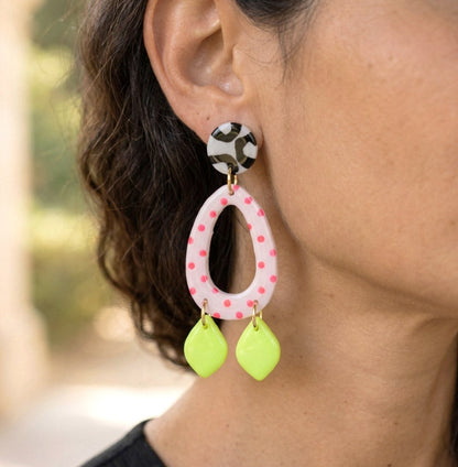 Point Neon – Handgefertigte auffällige Polymer Clay Statement Ohrringe